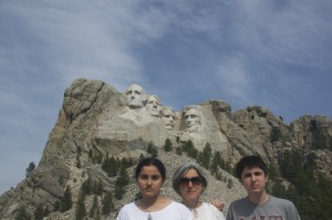 At Mt. Rushmore / Mt. Rushmore'da